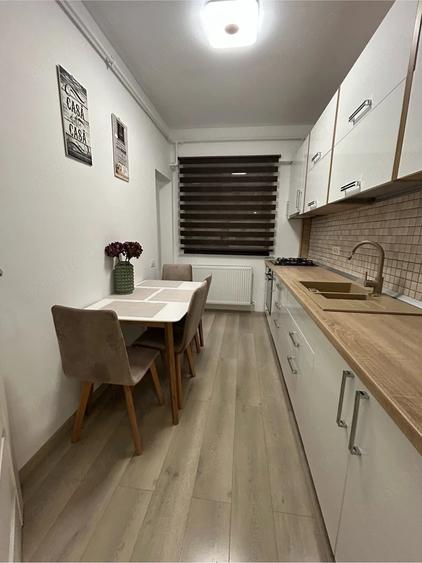 Apartament cu 3 camere decomandat în Nord
