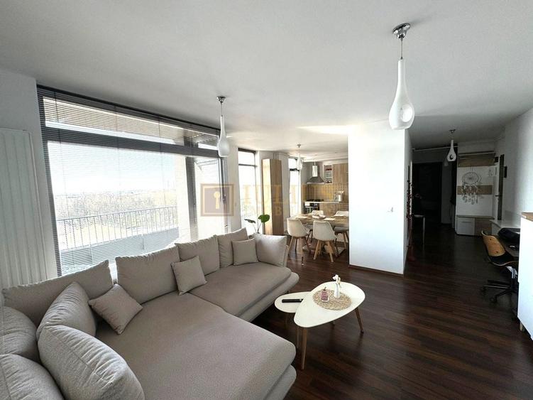 Apartament cu 2 camere decomandat, mobilat în Soarelui