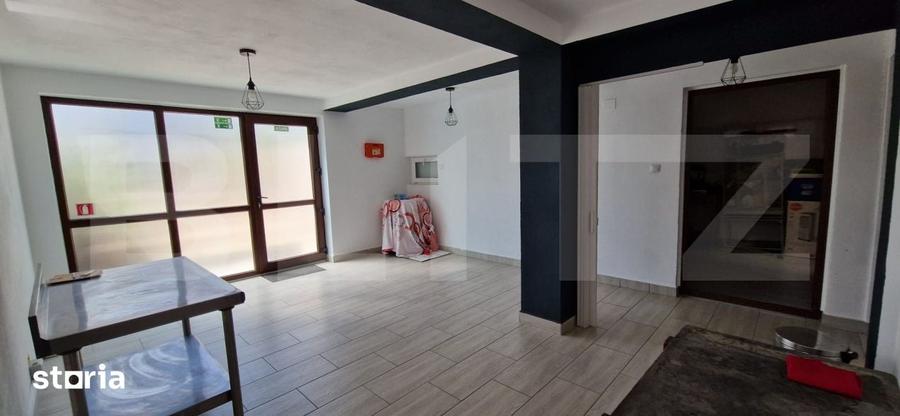 Casă cu 5 camere cu Teren 400 Mp în Bariera Vâlcii