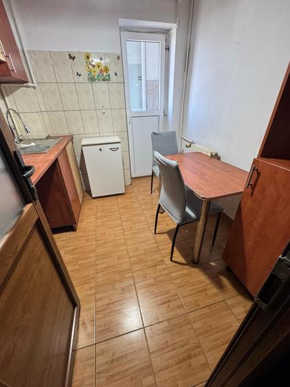 Apartament cu 2 camere decomandat în Gării