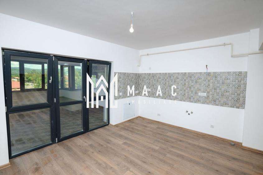 Apartament cu 3 camere decomandat în Agrement Ostroveni