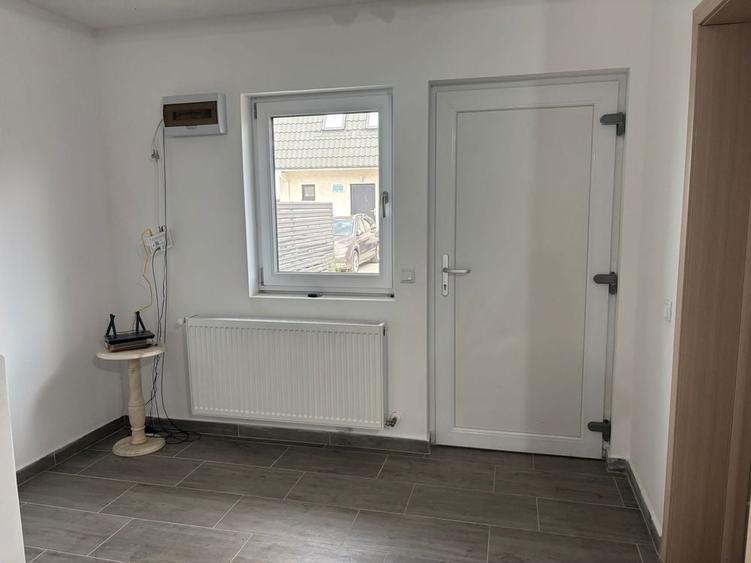 Casă cu 3 camere cu Teren 455 Mp în Tărlungeni