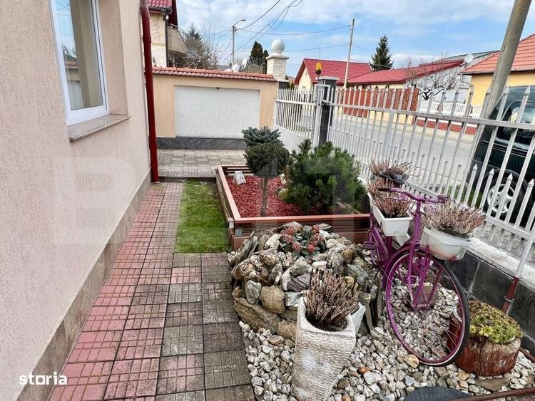 Casă cu 4 camere în Sântana de Mureș