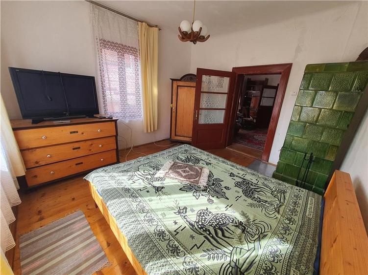 Casă cu 3 camere cu Canalizare în Aciliu