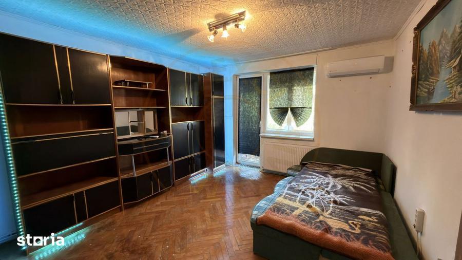Chirie 2 camere Etaj III Carei - Str. Platanilor Nr.10 - Comision 0% c - 11