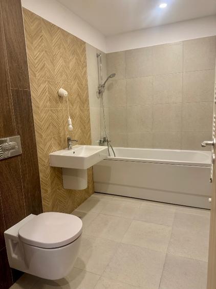 Apartament cu 3 camere decomandat, mobilat în Astra