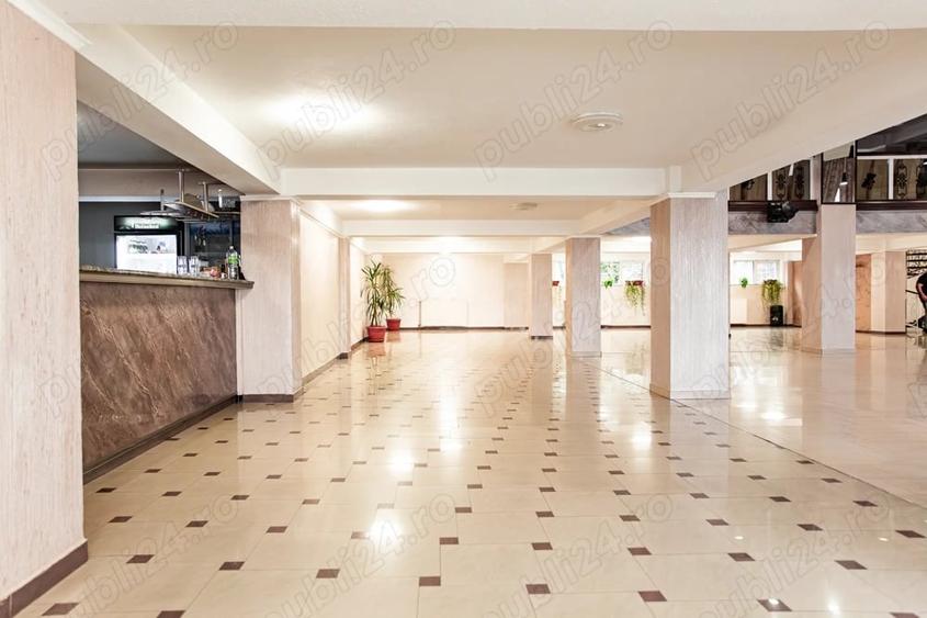 Spațiu comercial, de 1,200 mp, în Central