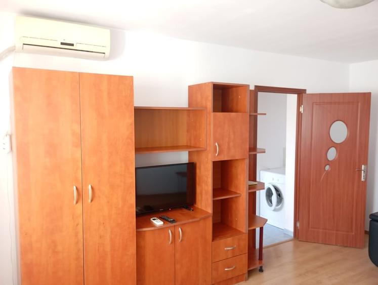 Apartament cu 2 camere în Berceni