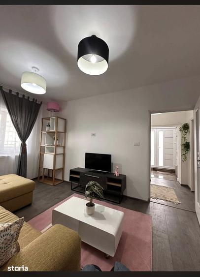Casă cu 2 camere cu Teren 150 Mp în Central