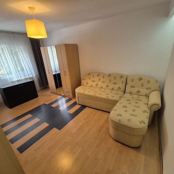 Garsonieră în Baba Novac