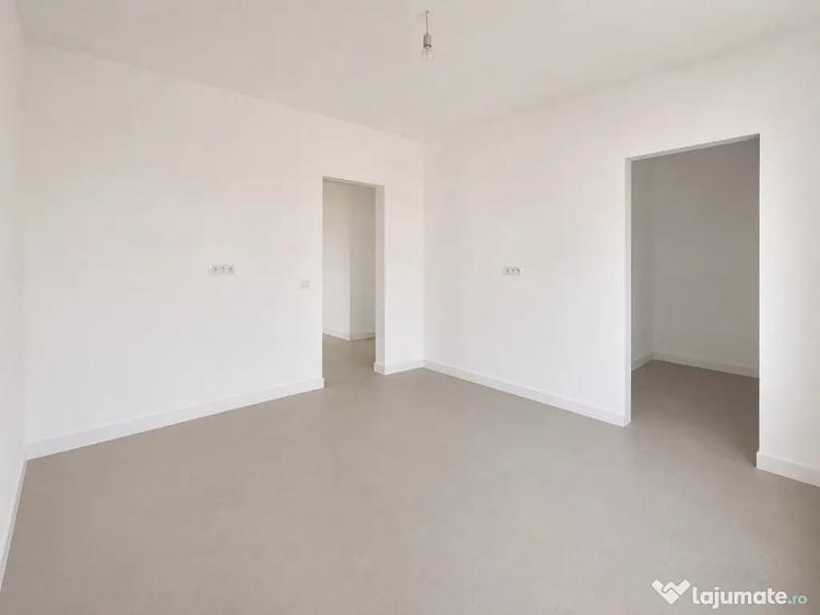 Casă cu 3 camere cu Teren 345 Mp în Moșnița Veche