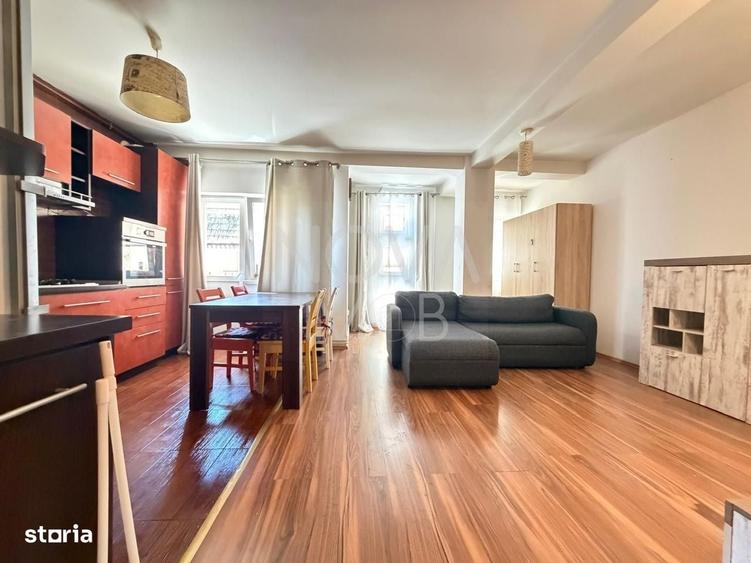 Apartament 3 camere de inchiriat, Str. Stefan Cel Mare - 1