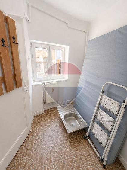 Garsonieră decomandată în Periferie