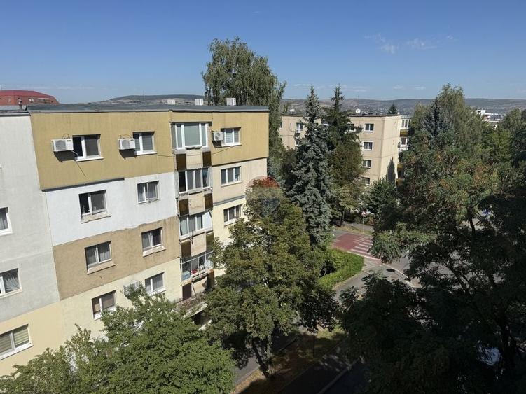 Garsonieră decomandată în Zorilor