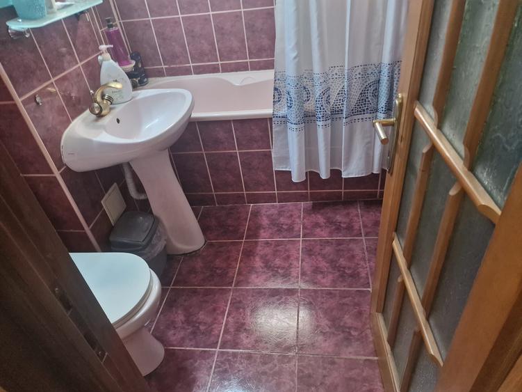 Apartament cu 2 camere decomandat în Mărăței