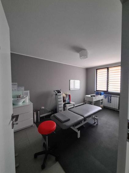 Spațiu comercial, de 50 mp, în Central
