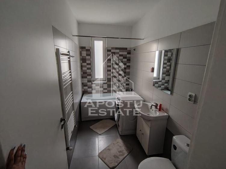 Apartament cu 2 camere decomandat în Giroc