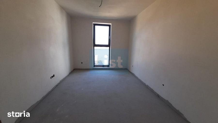 Casă cu 4 camere cu Teren 500 Mp în Apahida