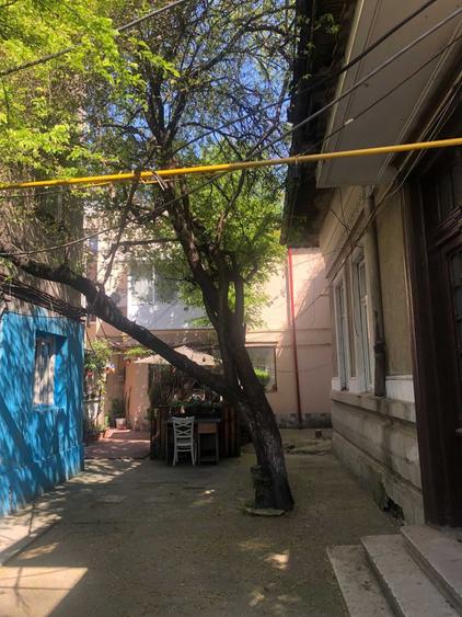 Apartament cu 2 camere decomandat în Splaiul Unirii