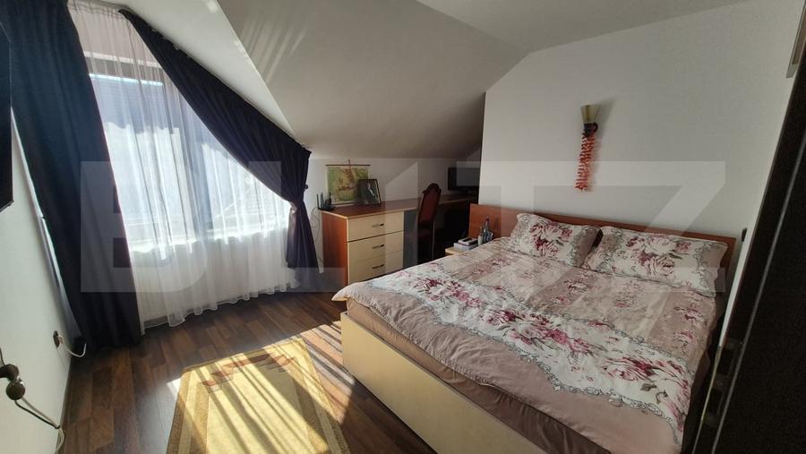 Casă individuală cu 5 camere cu Canalizare în Lazuri
