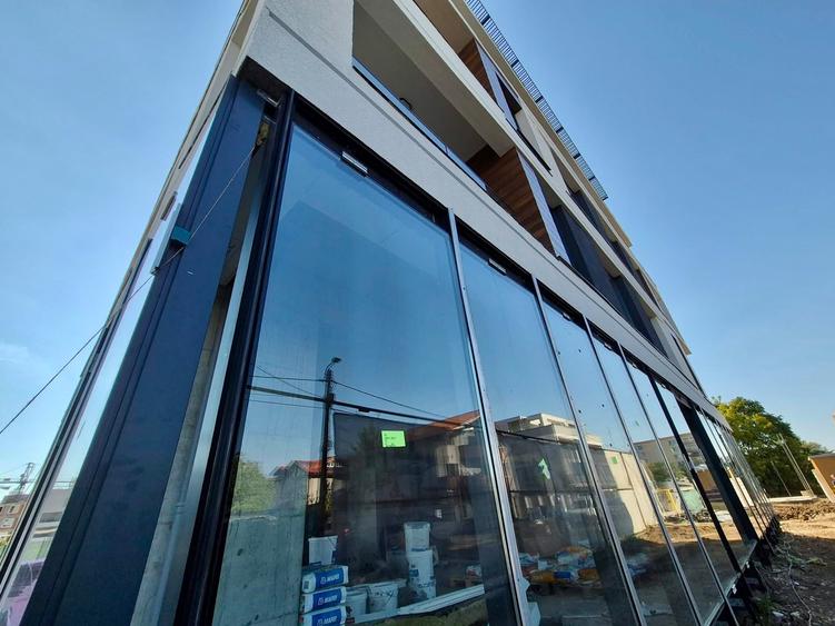 Spațiu comercial, de 160 mp, în Pipera