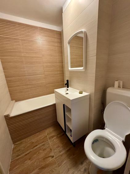 Apartament doua camere, decomandat, loc parcare, Lujerului, 5 min Politehnica - 8