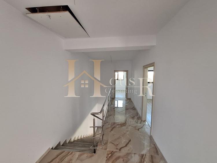 Duplex cu 5 camere cu Canalizare în Moșnița Nouă