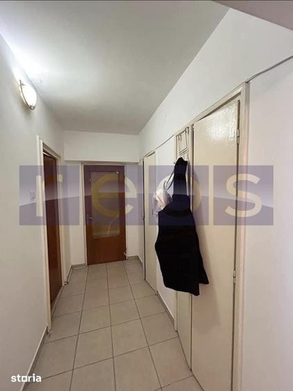 Apartament cu 2 camere decomandat în Titan