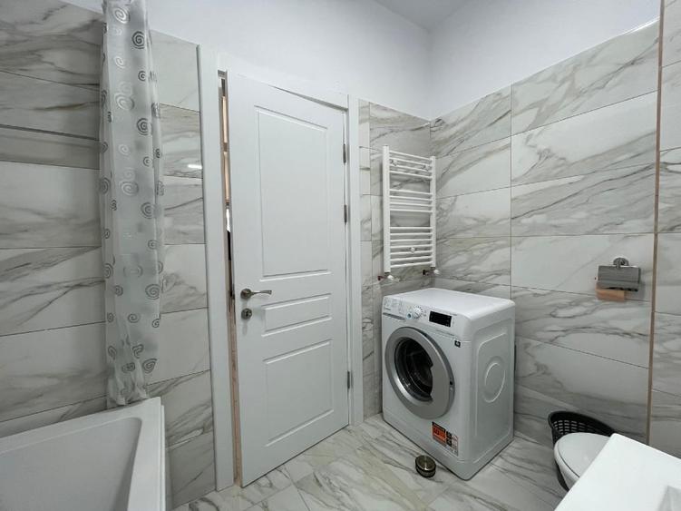 Apartament cu 2 camere decomandat, mobilat în Titan