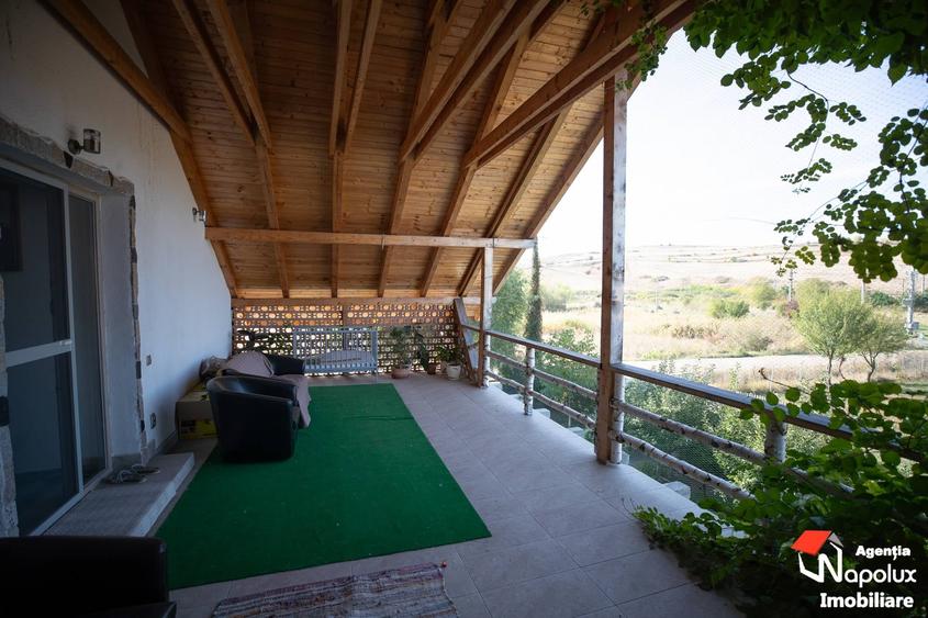 Casă cu 4 camere cu Teren 789 Mp în Central