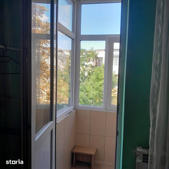 Apartament cu 2 camere decomandat în Neptun