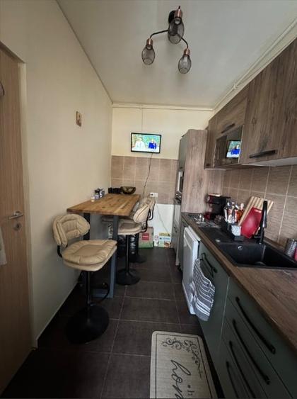 Apartament cu 3 camere, mobilat în Bucureștii Noi