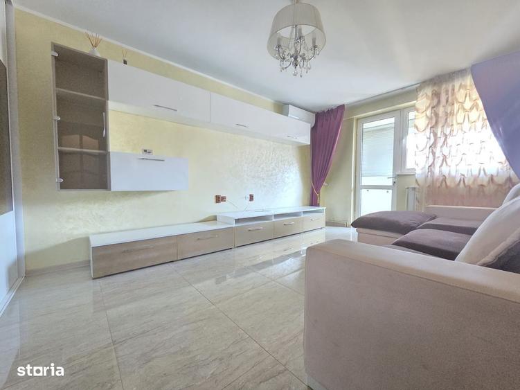 Apartament cu 2 camere decomandat în Micro 18