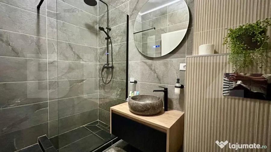 Apartament cu 3 camere decomandat în Nord