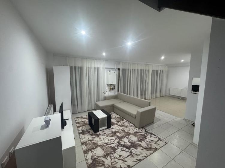 Apartament cu 3 camere, mobilat în Tomis Nord