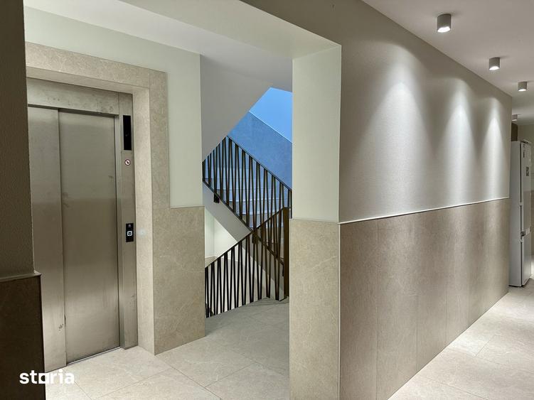 Apartament cu 4 camere în Unirii