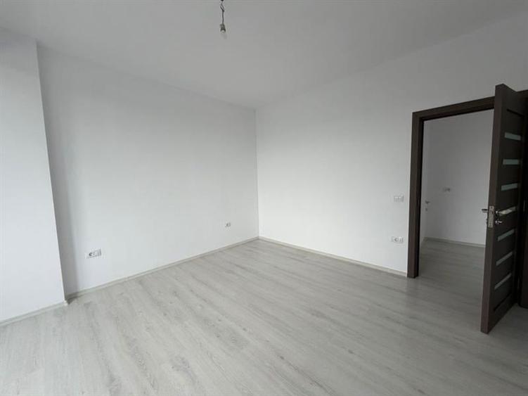 Apartament cu 3 camere în Burdujeni