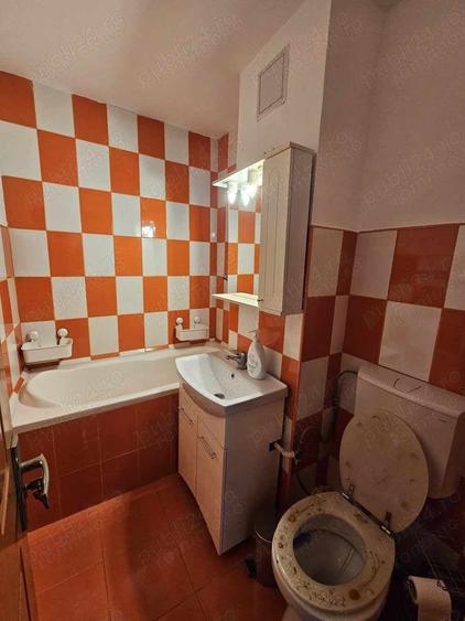 Apartament cu 3 camere în Șagului