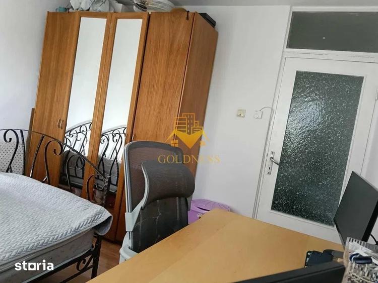 Apartament cu 3 camere decomandat, mobilat în Zorilor