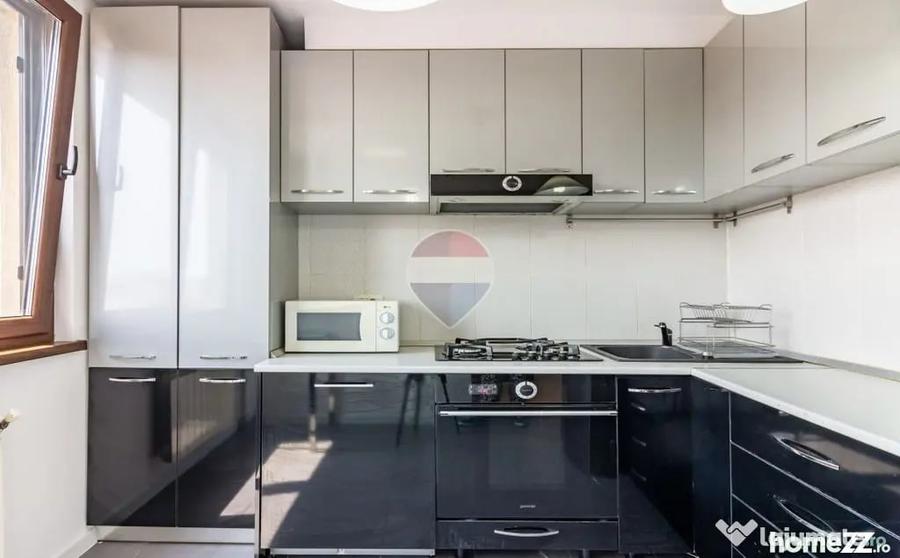 Apartament cu 4 camere decomandat în Unirii