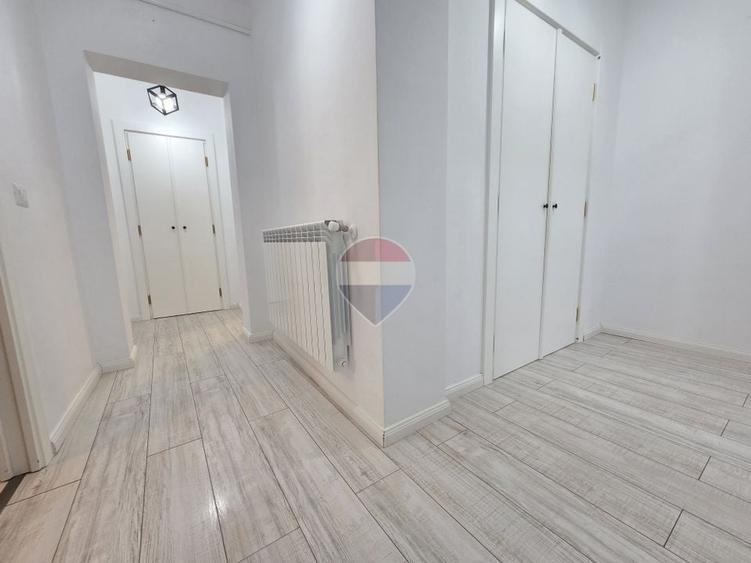 Apartament cu 2 camere decomandat, mobilat în Ultracentral