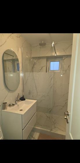 Apartament cu 2 camere decomandat în Uiești