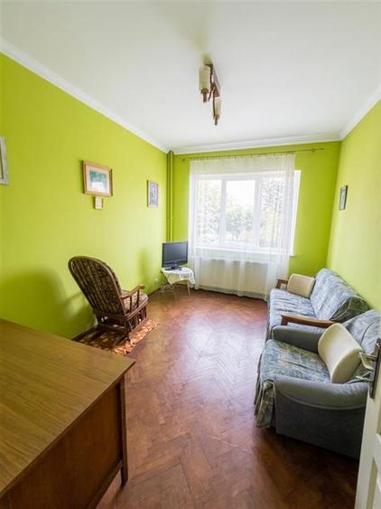 Apartament cu 4 camere decomandat în Cantemir