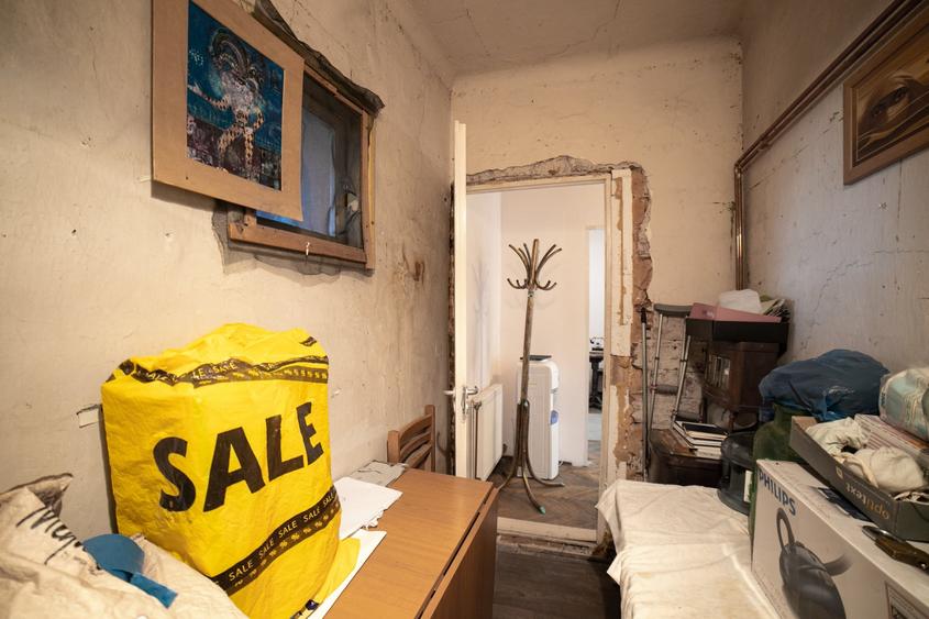 Apartament cu 2 camere semidecomandat în P-ța Unirii