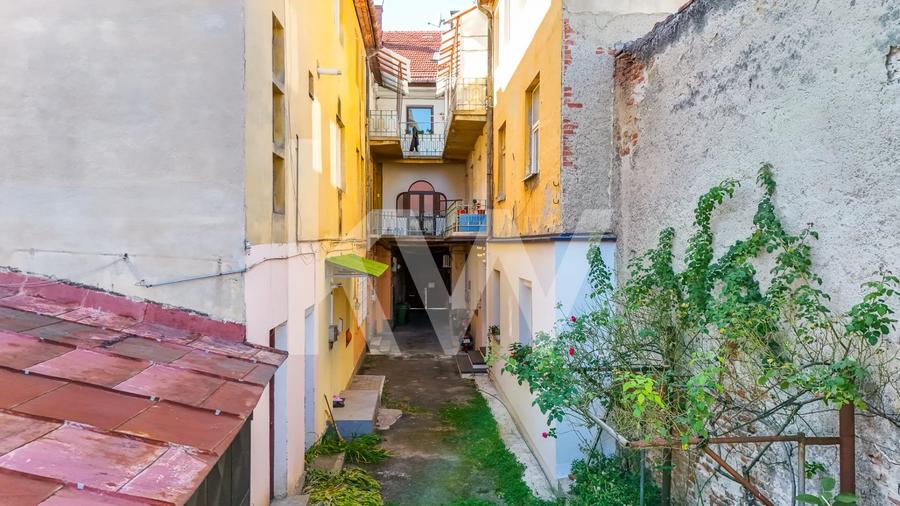 Apartament cu 2 camere nedecomandat, mobilat în Centrul Istoric