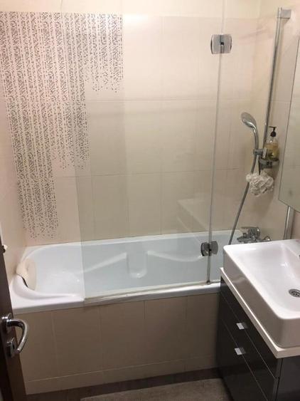 Apartament cu 3 camere semidecomandat în Timpuri Noi