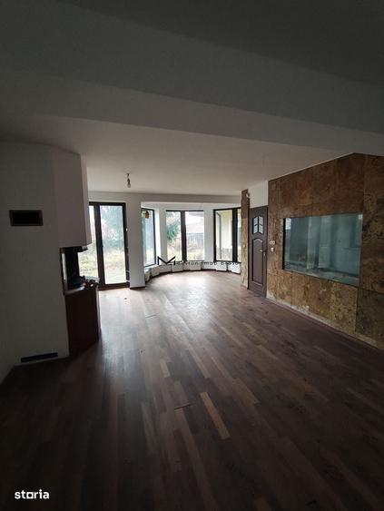 Casă cu 4 camere în Carierei