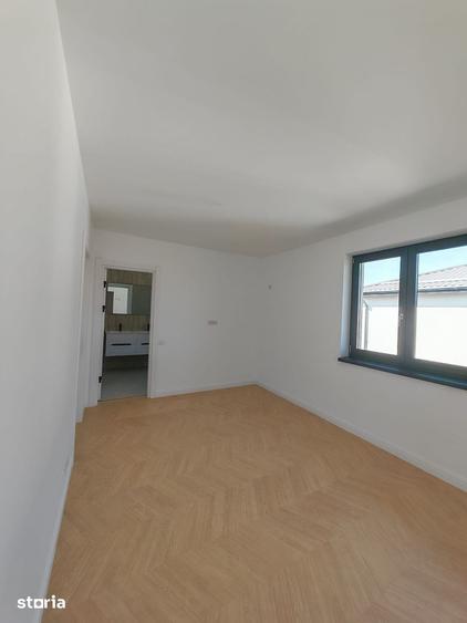 Casă cu 4 camere cu Teren 450 Mp în Cernica