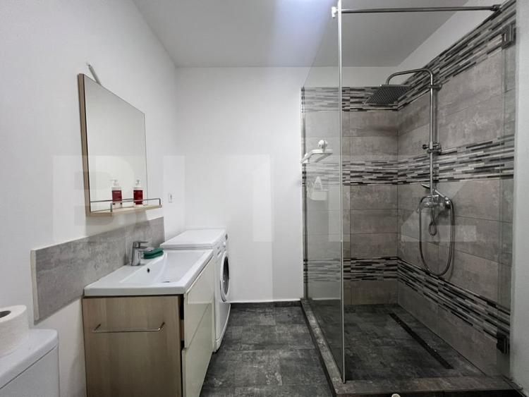Apartament cu 2 camere semidecomandat, mobilat în Florești