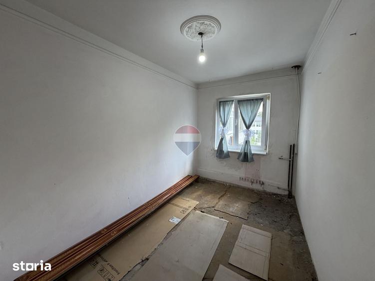 Apartament cu 3 camere în Sud